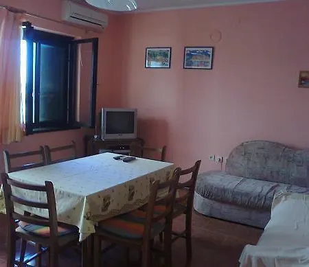 3-bedroom In Zaboric/sibenik Riviera 7073 Apartment Zaboric