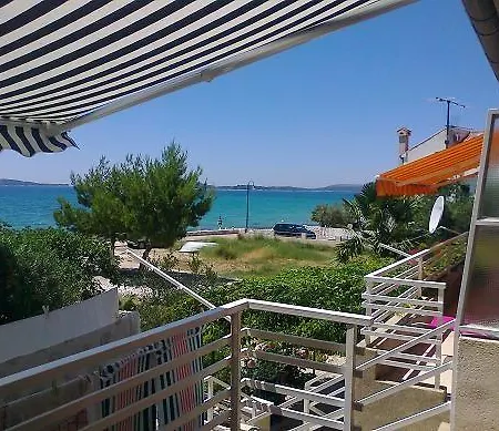 3-bedroom In Zaboric/sibenik Riviera 7073 *